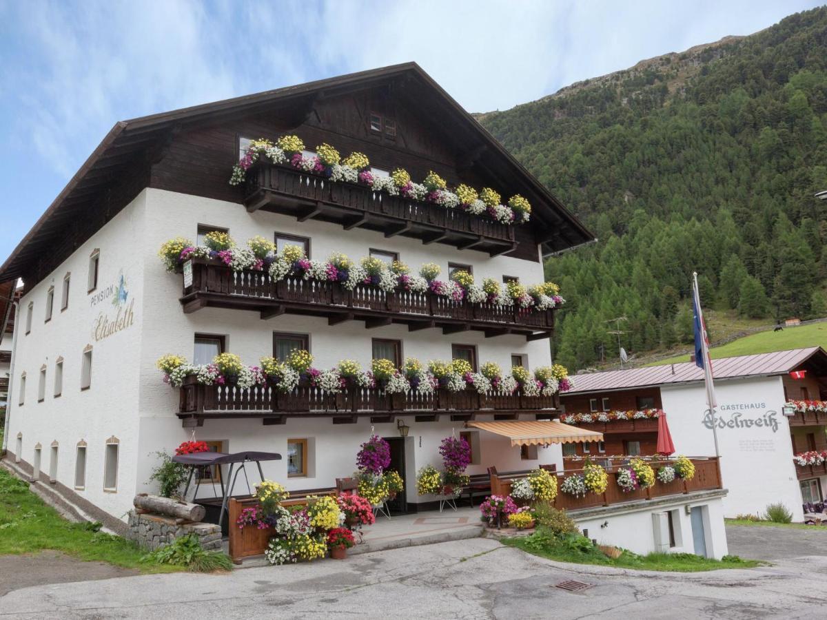 Guesthouse In Vent With Balcony Exteriér fotografie